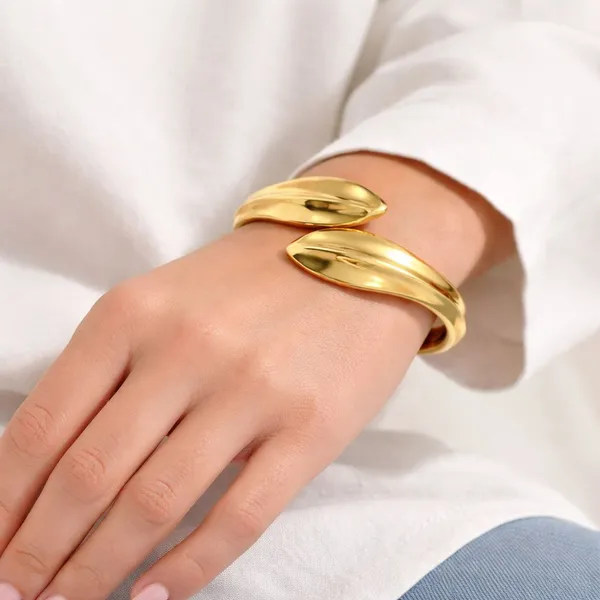 Gold_Plated_Brass_Double_Leaf_Wrap_Open_Cuff_Bracelet_For_Women